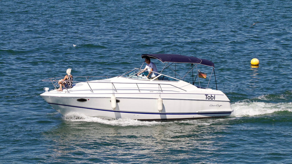 How to successfully charter a boat? - Ready4Sea