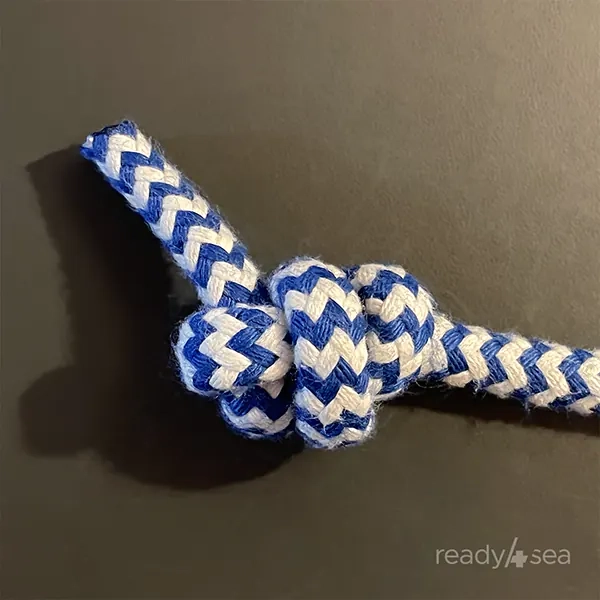 Stevedore knot (or stevedore stopper)